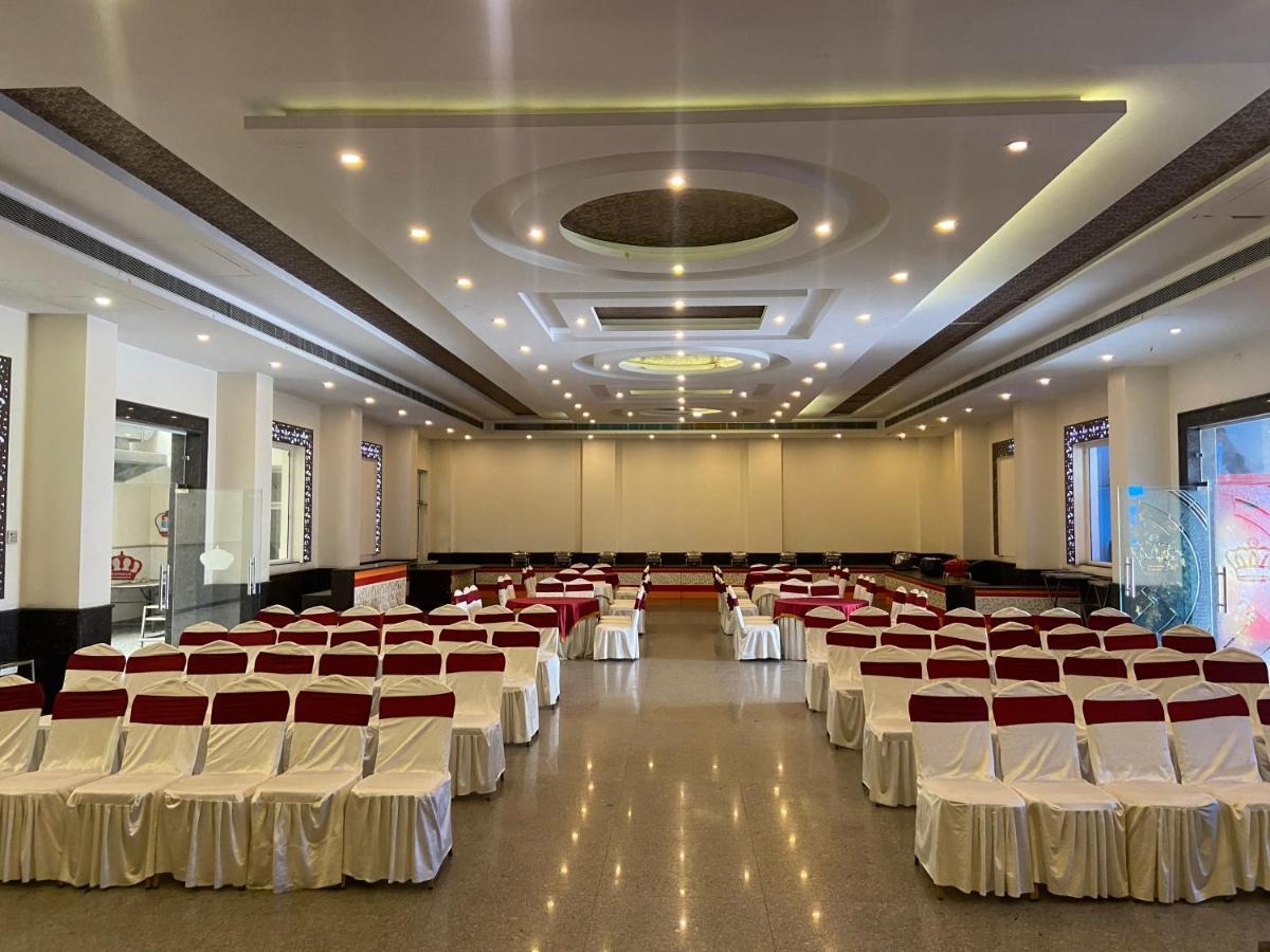 Jalandhar Corporate Suites & Banquet Hall Exterior photo