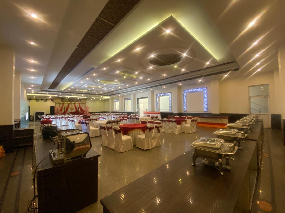 Jalandhar Corporate Suites & Banquet Hall Exterior photo